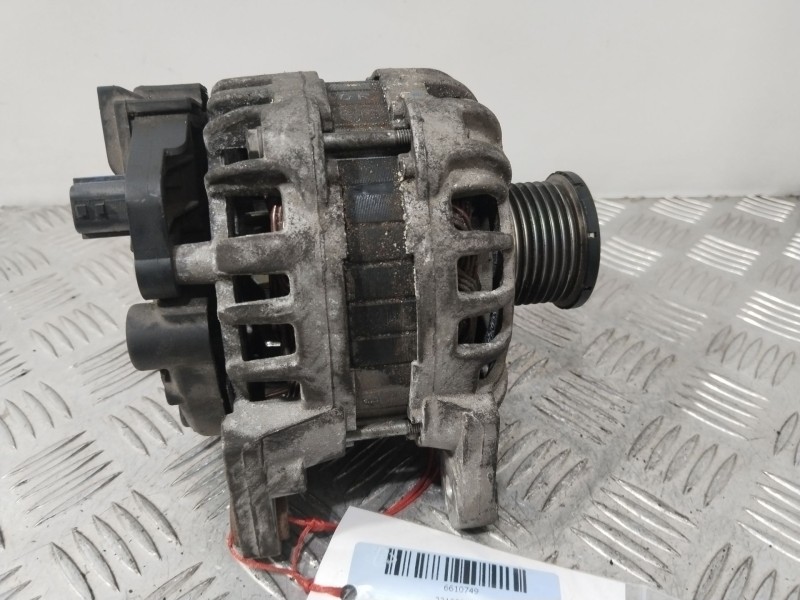 Recambio de alternador para dacia logan mcv ii tce 90 (k8m1) referencia OEM IAM 231002854R  