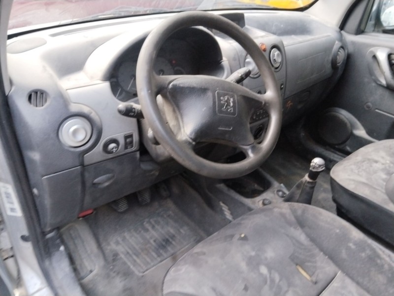 peugeot partner caja/chasis (5_, g_) del año 2007