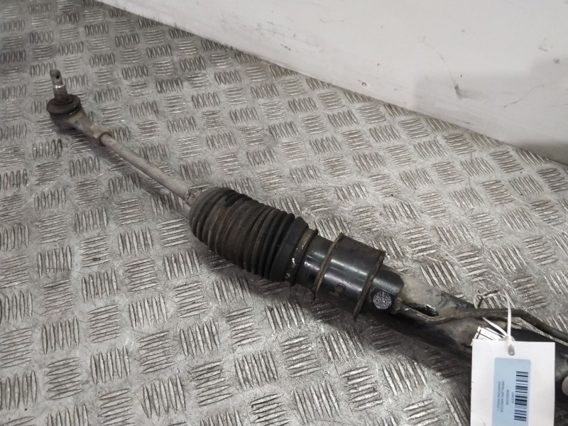 Recambio de cremallera direccion para ssangyong rodius i 2.7 xdi referencia OEM IAM 4650021005  