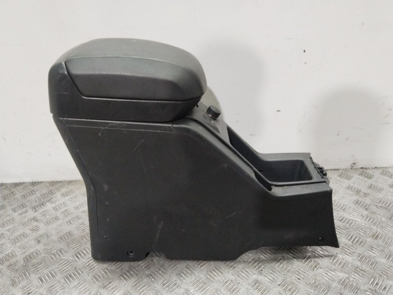 Recambio de apoyabrazos central para opel antara a (l07) 2.0 cdti 4x4 referencia OEM IAM 4813627  