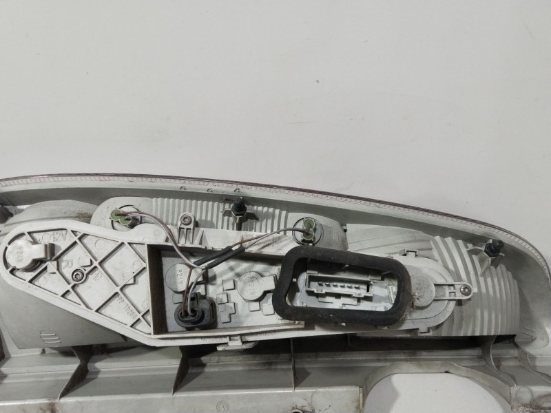 Recambio de piloto trasero derecho para skoda roomster (5j7) 1.4 tdi referencia OEM IAM 5J7945112  