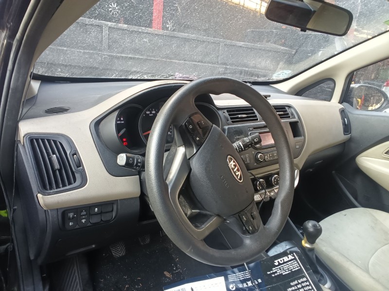 kia rio iii (ub) del año 2013