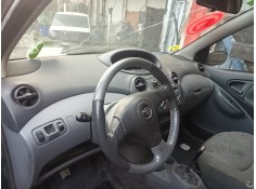 toyota yaris (_p1_) del año 2001 2