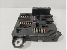 Recambio de caja reles / fusibles para renault megane ii (bm0/1_, cm0/1_) 1.6 16v (bm0c, cm0c) referencia OEM IAM 8200306033A   2