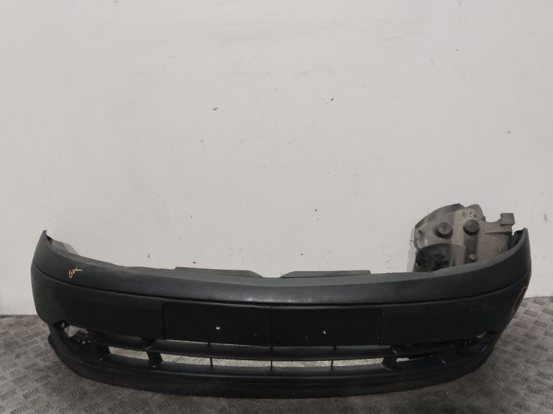Recambio de paragolpes delantero para renault kangoo express (fc0/1_) 1.5 dci (fc1e) referencia OEM IAM   
