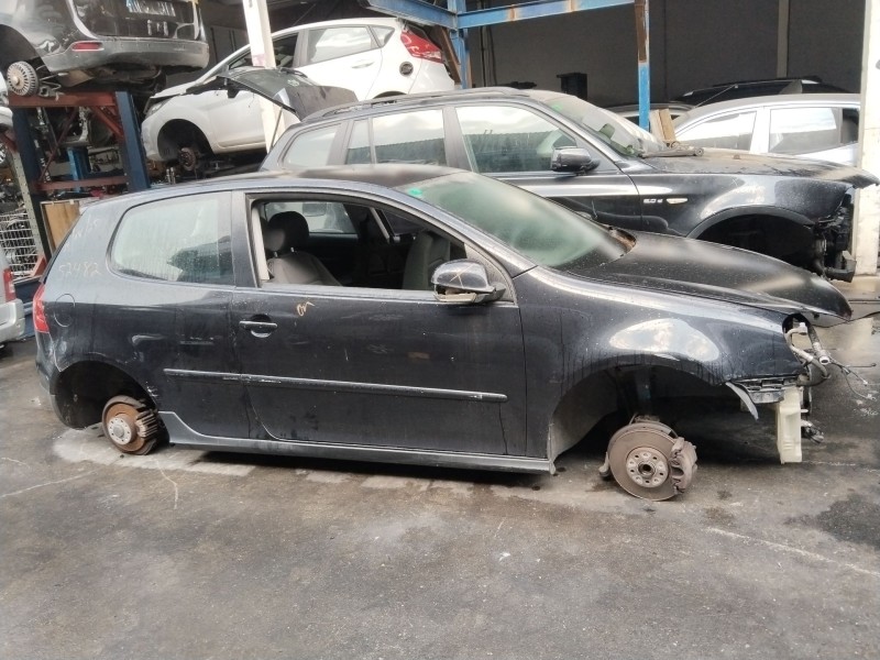 volkswagen golf v (1k1) del año 2004