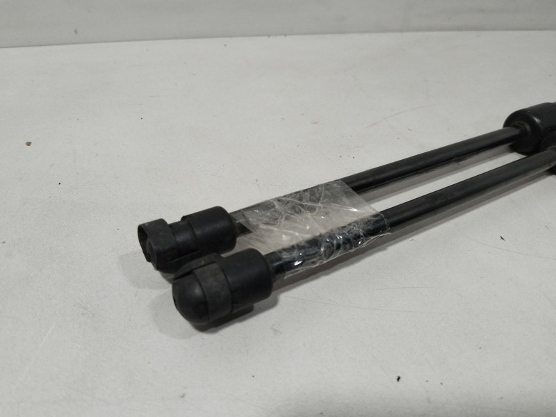 Recambio de amortiguadores maletero / porton para nissan x-trail iii (t32_, t32r, t32rr) 1.3 dig-t referencia OEM IAM   