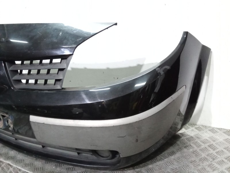 Recambio de paragolpes delantero para renault scénic ii (jm0/1_) 1.9 dci (jm14) referencia OEM IAM 7701474769  