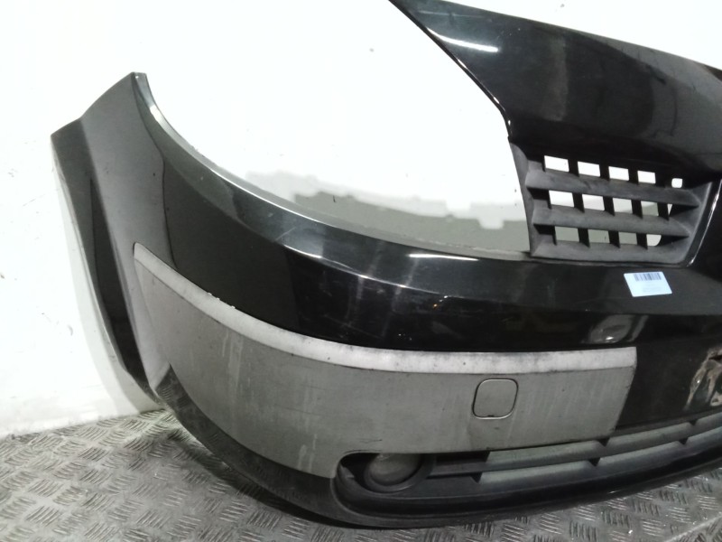 Recambio de paragolpes delantero para renault scénic ii (jm0/1_) 1.9 dci (jm14) referencia OEM IAM 7701474769  