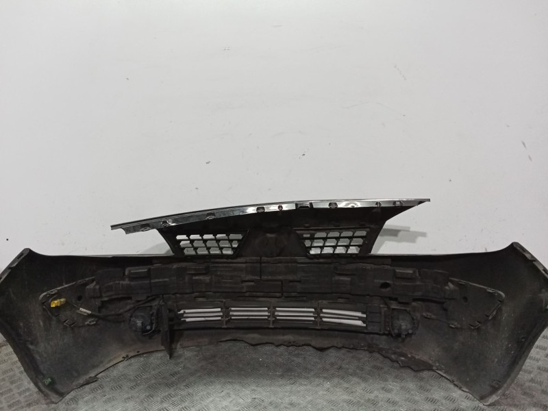 Recambio de paragolpes delantero para renault scénic ii (jm0/1_) 1.9 dci (jm14) referencia OEM IAM 7701474769  