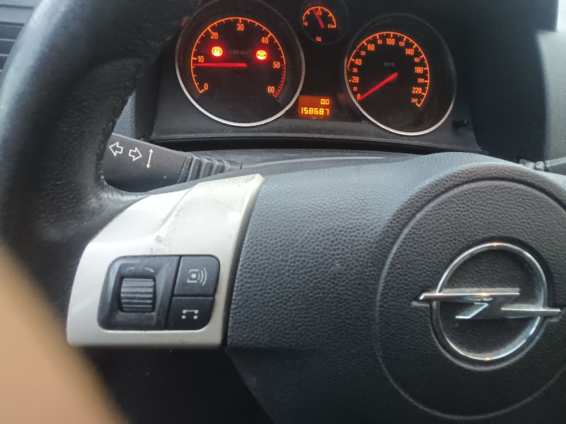 opel astra h (a04) del año 2007