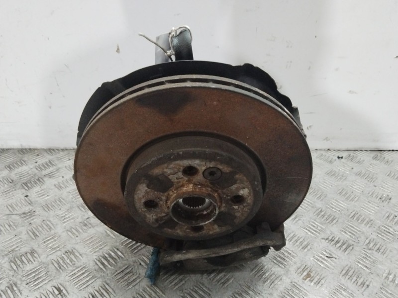 Recambio de mangueta delantera izquierda para mini mini (r56) cooper referencia OEM IAM 31216779795  