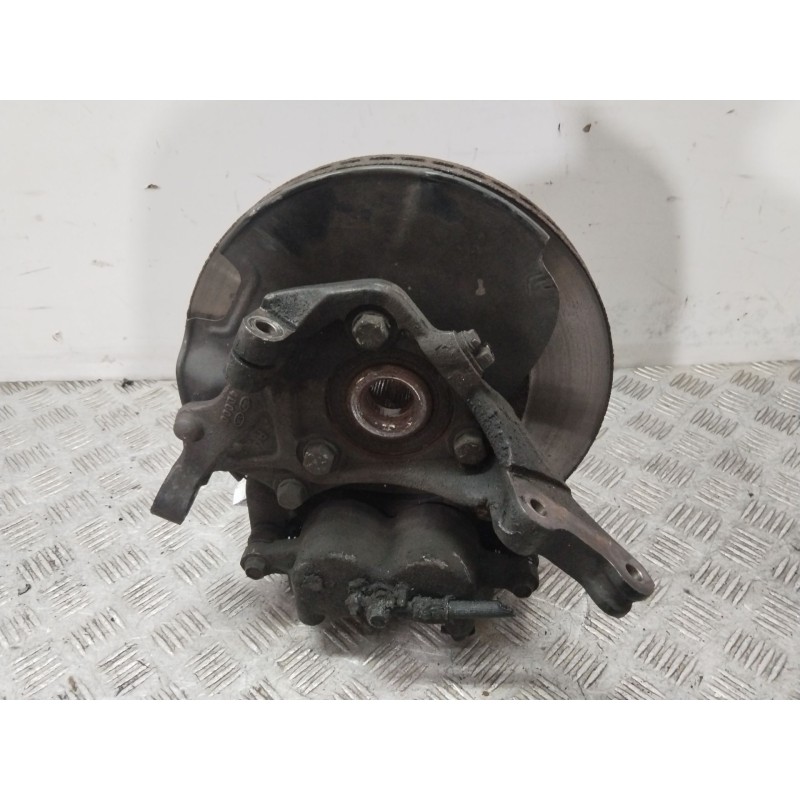 Recambio de mangueta delantera derecha para kia carnival / grand carnival iii (vq) 2.9 crdi referencia OEM IAM 517164D000  