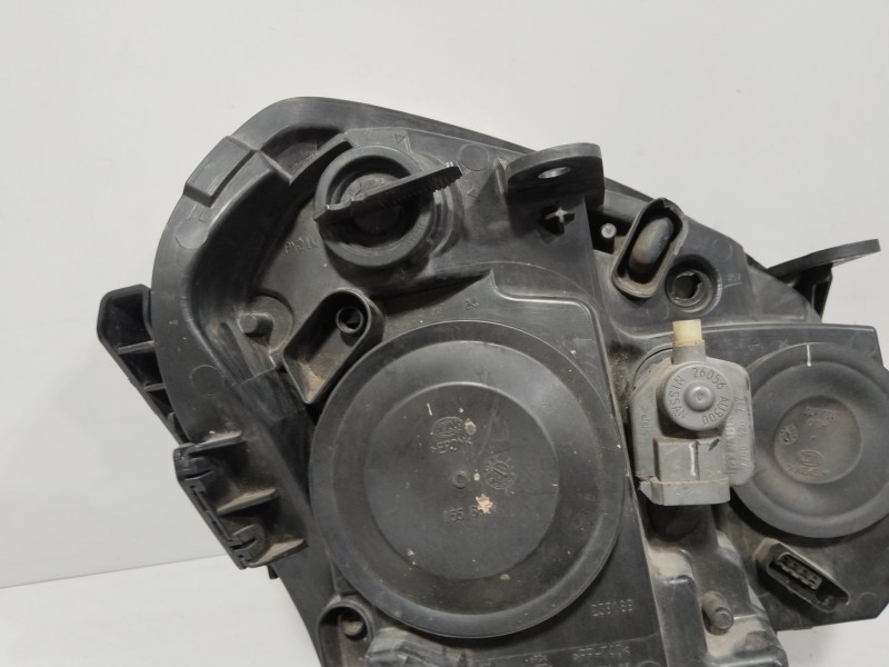 Recambio de faro izquierdo para nissan qashqai i (j10, nj10) 1.5 dci referencia OEM IAM 26060JD90B 1EF23804201 