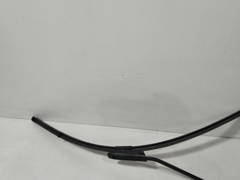 Recambio de brazo limpia delantero izquierdo para peugeot bipper (aa_) 1.3 hdi 75 referencia OEM IAM 1612074280  