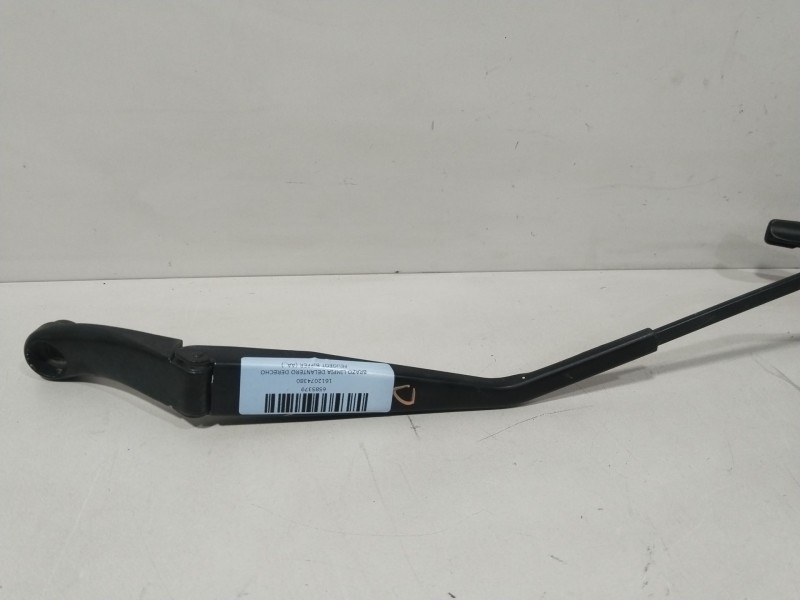 Recambio de brazo limpia delantero derecho para peugeot bipper (aa_) 1.3 hdi 75 referencia OEM IAM 1612074380  