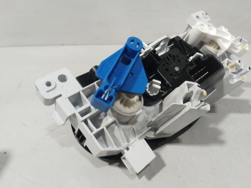 Recambio de mando calefaccion / aire acondicionado para dacia logan mcv ii tce 90 (k8m1) referencia OEM IAM T83703A  