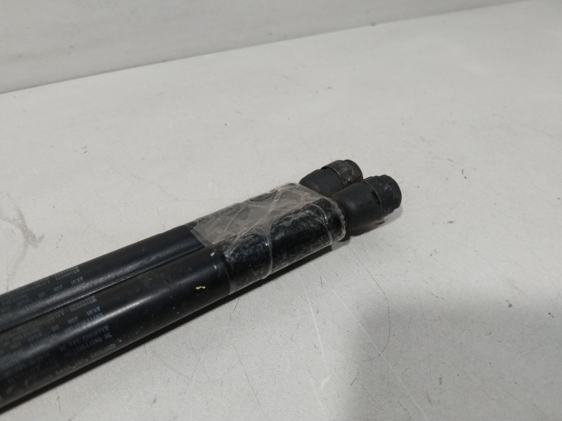 Recambio de amortiguadores maletero / porton para bmw r50 , r53 one referencia OEM IAM   