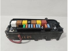 Recambio de caja reles / fusibles para opel vectra c (z02) 2.2 dti 16v (f69) referencia OEM IAM 13144710