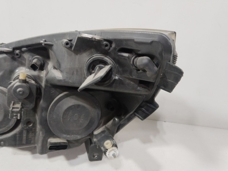 Recambio de faro derecho para renault scénic ii (jm0/1_) 1.9 dci (jm14) referencia OEM IAM 15810400RE  