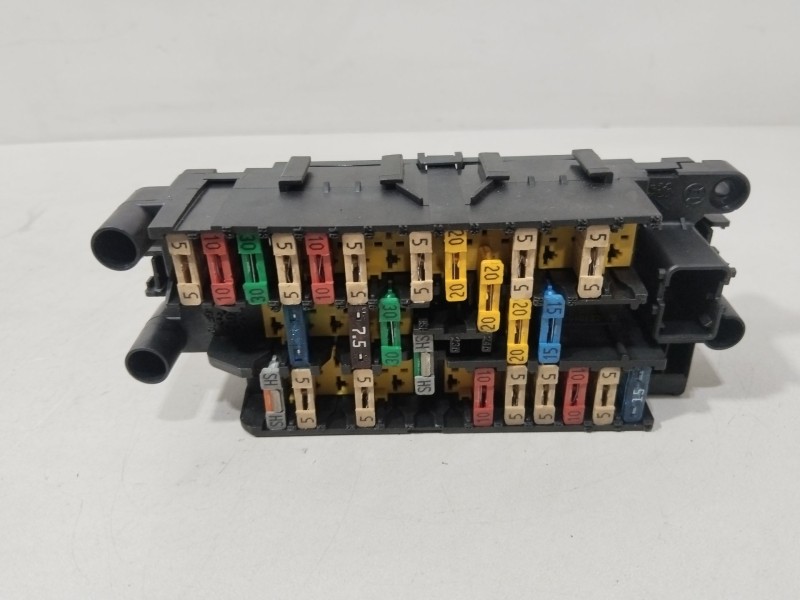 Recambio de caja reles / fusibles para citroën xsara (n1) 1.6 16v referencia OEM IAM 9635519180  