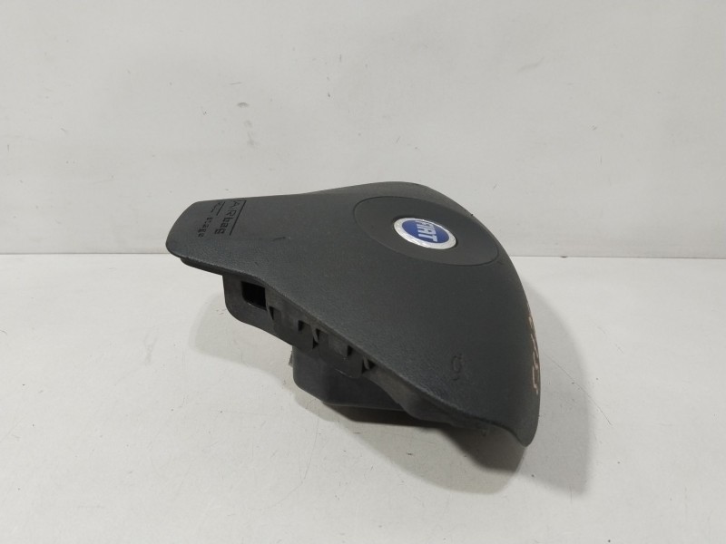 Recambio de airbag delantero izquierdo para fiat stilo (192_) 1.9 jtd (192_xe1a) referencia OEM IAM 735317551  
