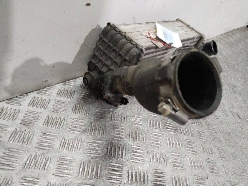 Recambio de intercooler para kia cee´d sportswagon (jd) 1.6 crdi 110 referencia OEM IAM 282702A770  