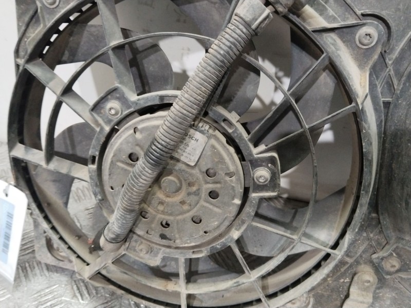 Recambio de electroventilador para seat alhambra (7v8, 7v9) 1.9 tdi referencia OEM IAM 0130303881  