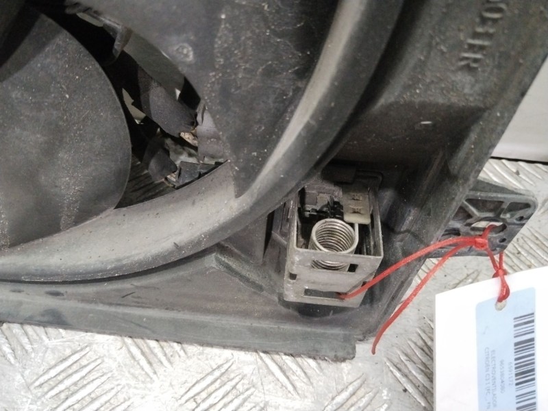 Recambio de electroventilador para citroën c3 i (fc_, fn_) 1.4 i referencia OEM IAM 9653804080  