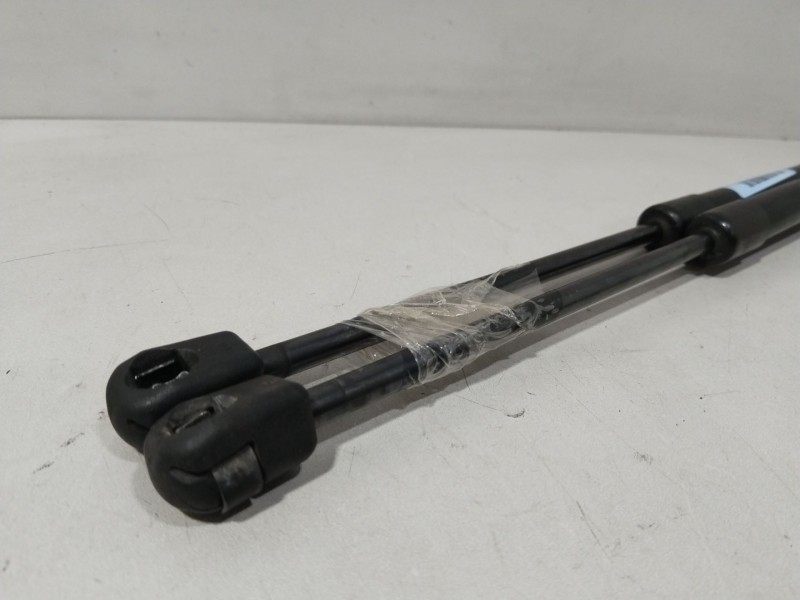 Recambio de amortiguadores maletero / porton para opel astra h berlina cosmo referencia OEM IAM 24463829  