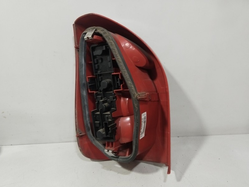 Recambio de piloto trasero derecho para citroën xsara picasso (n68) 1.6 hdi referencia OEM IAM 9650005780  