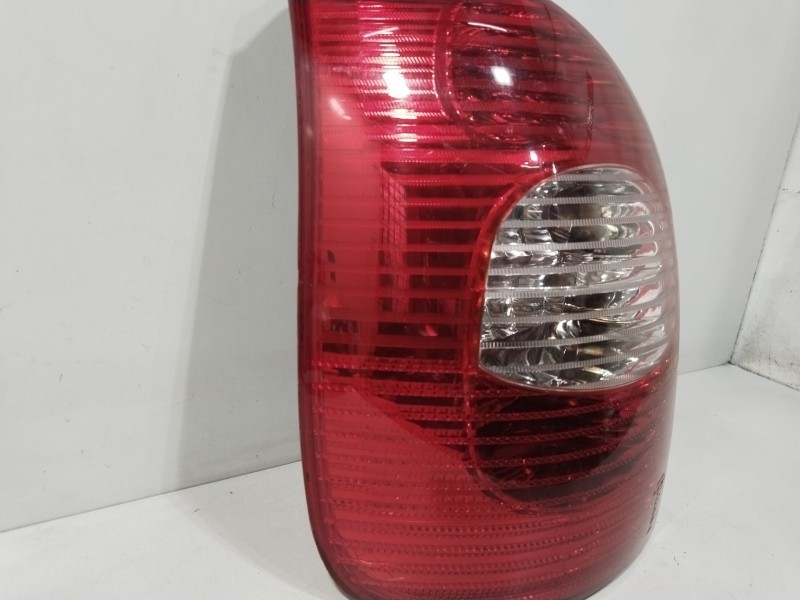 Recambio de piloto trasero izquierdo para citroën xsara picasso (n68) 1.6 hdi referencia OEM IAM 015521920L  