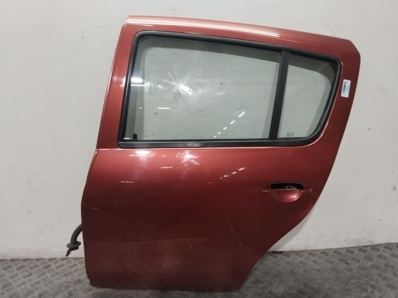 Recambio de puerta trasera izquierda para dacia sandero ii 1.5 dci referencia OEM IAM 821010576R  