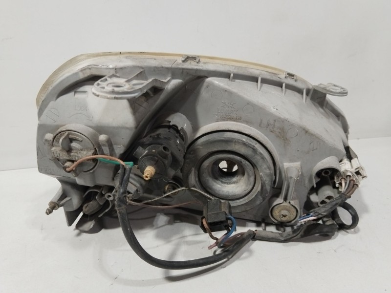 Recambio de faro izquierdo para tata indica 1.4 td referencia OEM IAM 18510100L  