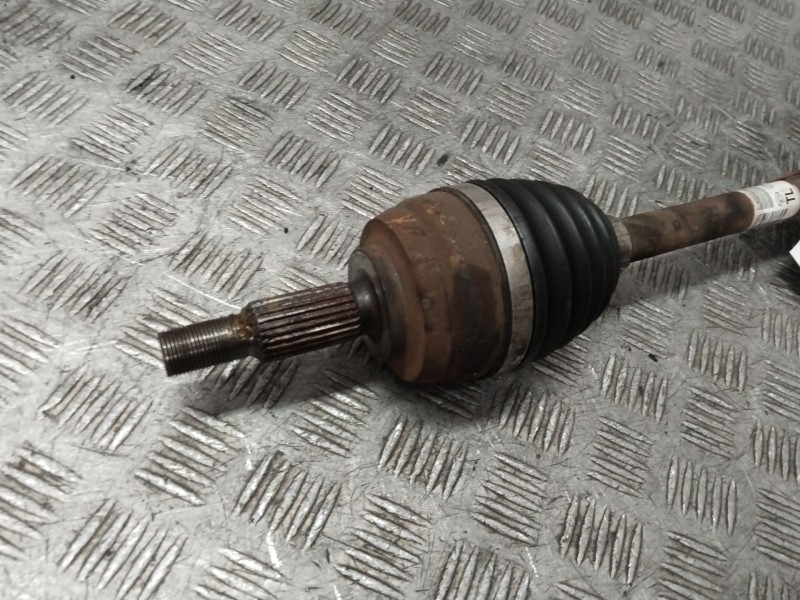 Recambio de transmision delantera izquierda para renault scénic iii (jz0/1_) 1.4 16v (jz0f, jz1v) referencia OEM IAM 8200725503 