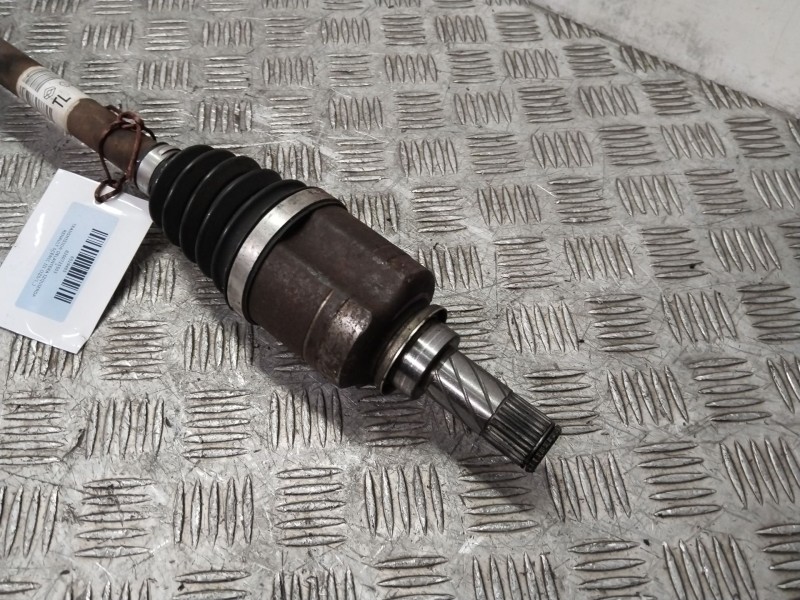 Recambio de transmision delantera izquierda para renault scénic iii (jz0/1_) 1.4 16v (jz0f, jz1v) referencia OEM IAM 8200725503 