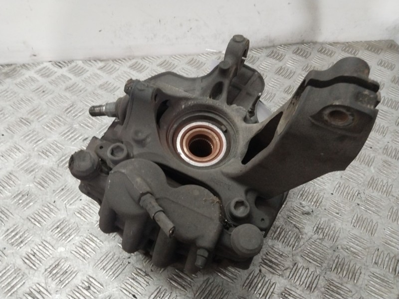 Recambio de mangueta delantera izquierda para fiat ducato autobús (250_) 130 multijet 2,3 d referencia OEM IAM 1357004080  