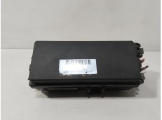 Recambio de caja reles / fusibles para jeep grand cherokee iii (wh, wk) 3.0 crd 4x4 referencia OEM IAM 04692114AC  