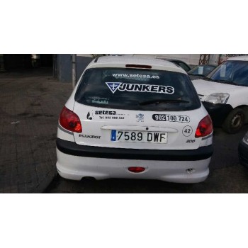 PEUGEOT 206 BERLINA