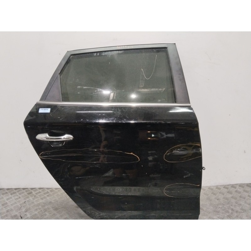 Recambio de puerta trasera derecha para kia carens iv 1.6 gdi referencia OEM IAM 77004A4000  NEGRO Recambio de puerta trasera derecha para kia carens iv 1.6 gdi referencia OEM IAM 77004A4000  NEGRO