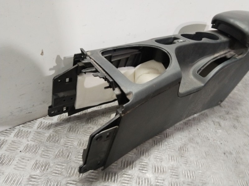 Recambio de apoyabrazos central para nissan qashqai i (j10, nj10) 1.5 dci referencia OEM IAM 96910BR03A  