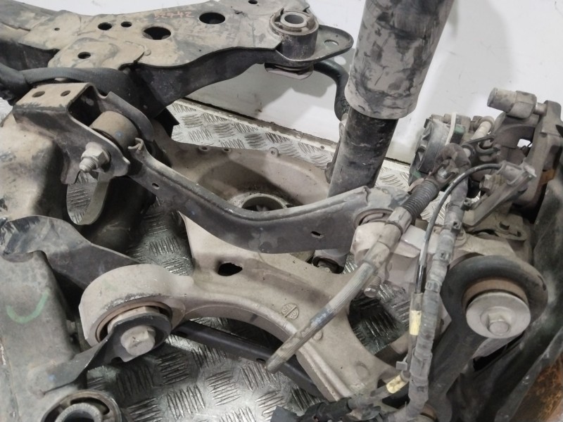 Recambio de puente trasero para mercedes-benz clk (c209) clk 320 (209.365) referencia OEM IAM A2033504908 A2033505708  Recambio de puente trasero para mercedes-benz clk (c209) clk 320 (209.365) referencia OEM IAM A2033504908 A2033505708