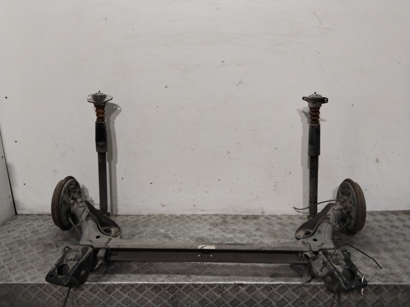 Recambio de puente trasero para skoda roomster (5j7) 1.4 tdi referencia OEM IAM 1J0500051K  