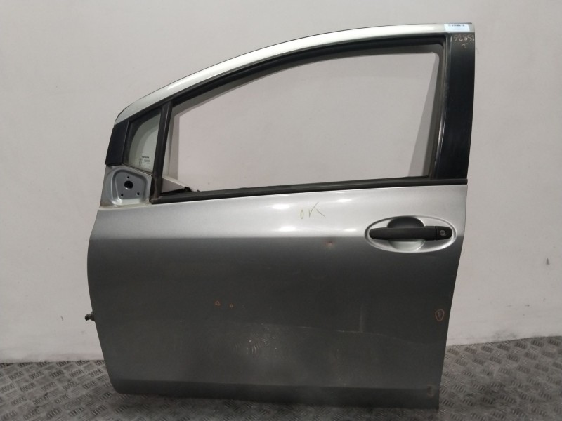 Recambio de puerta delantera izquierda para toyota yaris (_p9_) 1.0 vvt-i (ksp90_) referencia OEM IAM 670020D170  