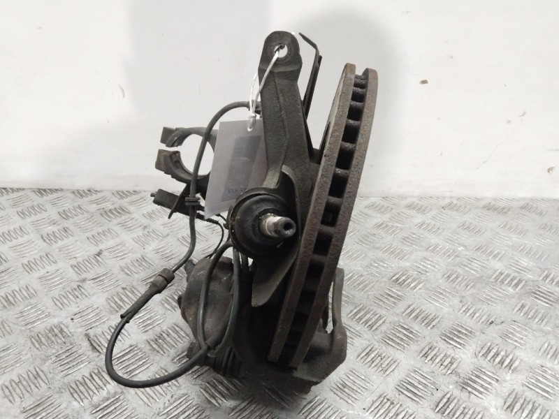 Recambio de mangueta delantera derecha para peugeot 406 (8b) 2.0 16v referencia OEM IAM 364742  