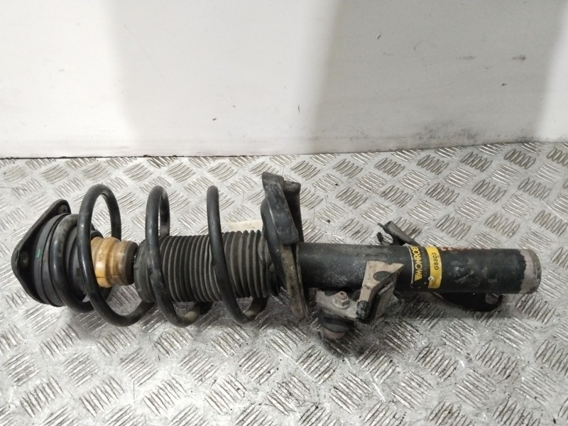 Recambio de amortiguador delantero derecho para mazda 3 (bk) 1.6 (bk14) referencia OEM IAM BRY034700  