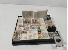 Recambio de caja reles / fusibles para renault scénic ii (jm0/1_) 1.9 dci (jm14) referencia OEM IAM 8200481866  