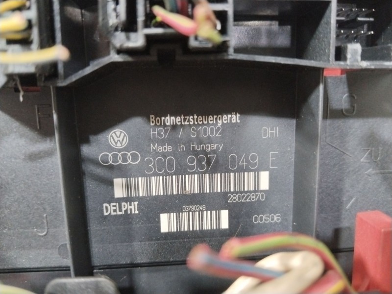 Recambio de caja reles / fusibles para skoda octavia ii combi (1z5) 1.9 tdi referencia OEM IAM 3C0937049L  