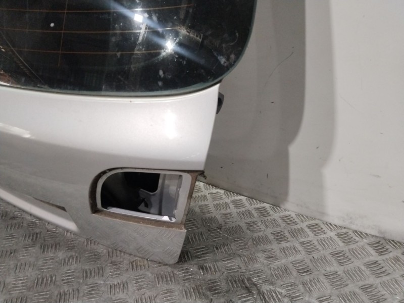 Recambio de porton trasero para audi a3 sportback (8pa) 1.6 fsi referencia OEM IAM 8P4827023D  