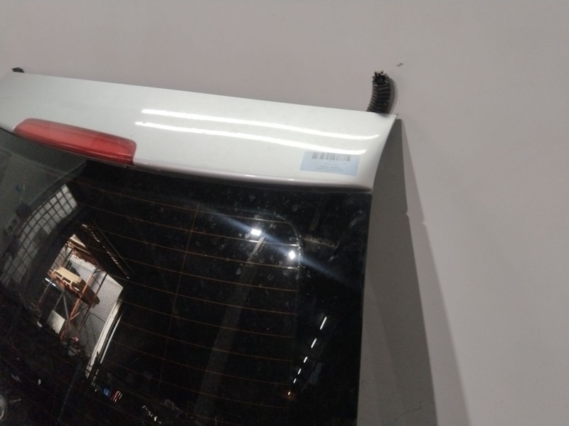 Recambio de porton trasero para audi a3 sportback (8pa) 1.6 fsi referencia OEM IAM 8P4827023D  